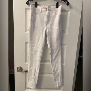 EXPRESS white jeans! Skinny, High rise, 4-way hyper stretch. 00R.